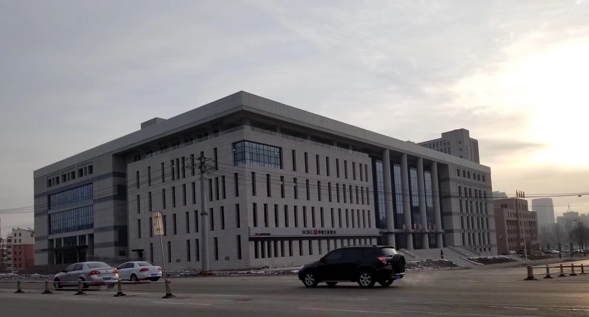 バイシャン市政府ホールとグランドホール